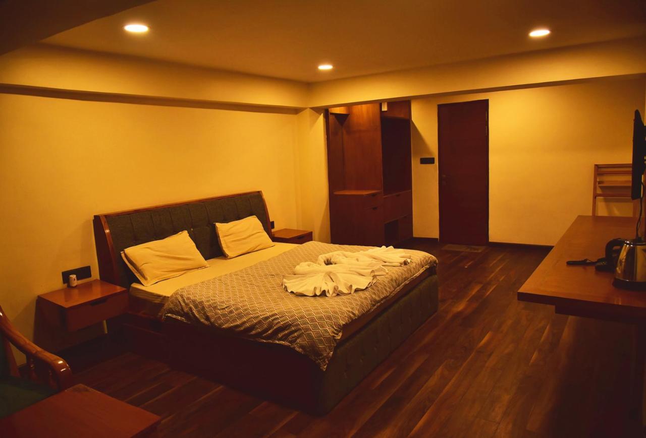 The Alpine Guest House Kasol Ngoại thất bức ảnh