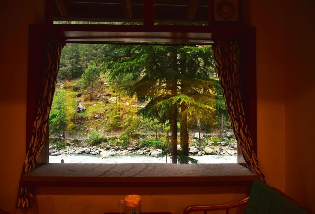 The Alpine Guest House Kasol Ngoại thất bức ảnh