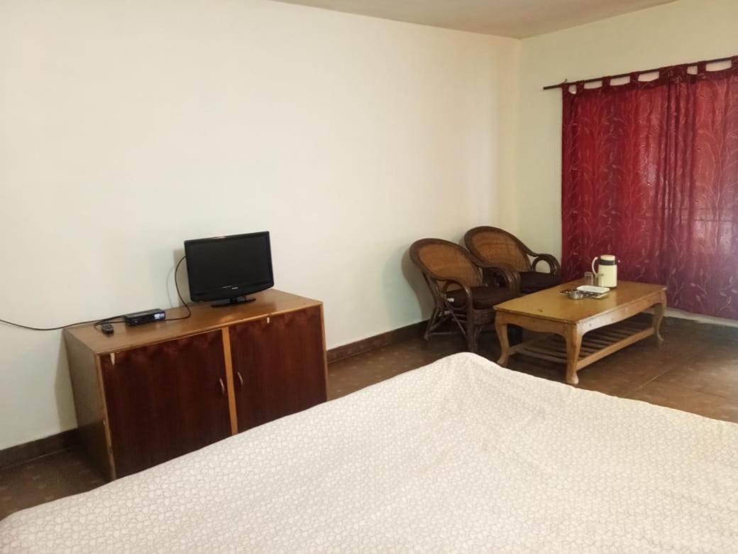 The Alpine Guest House Kasol Ngoại thất bức ảnh