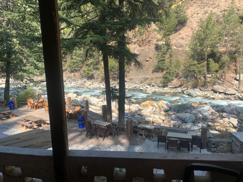 The Alpine Guest House Kasol Ngoại thất bức ảnh