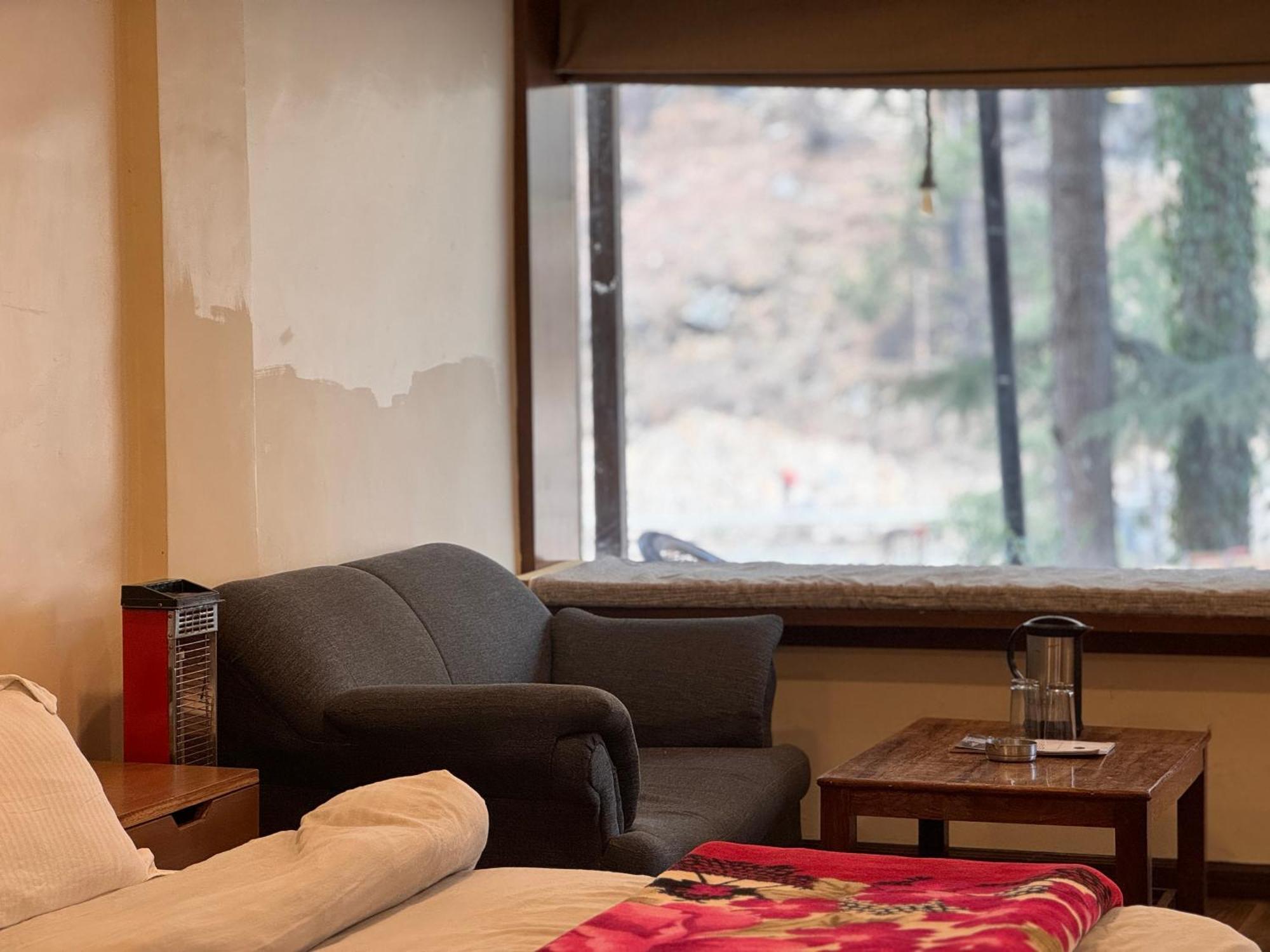 The Alpine Guest House Kasol Ngoại thất bức ảnh